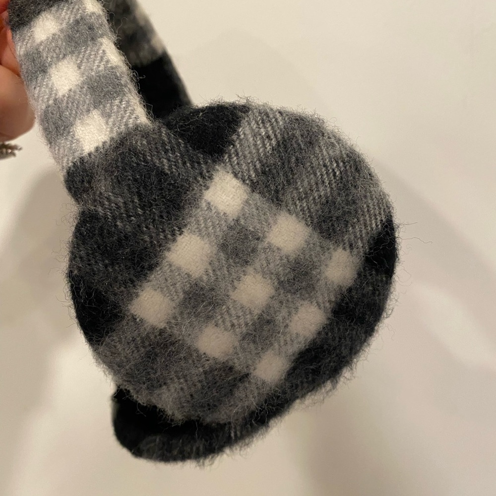 Burberry Black and Gray Earmuffs - Picture 6 of 10